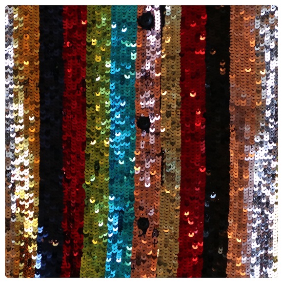 ALICE + OLIVIA Keir Sequin Top - Picture 14 of 17